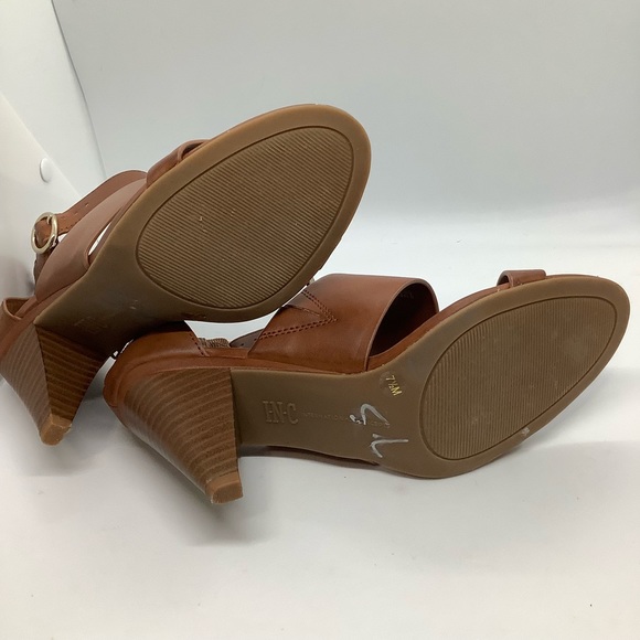I*N*C INTERNATIONAL CONCEPTS SANDALS - Picture 9 of 10